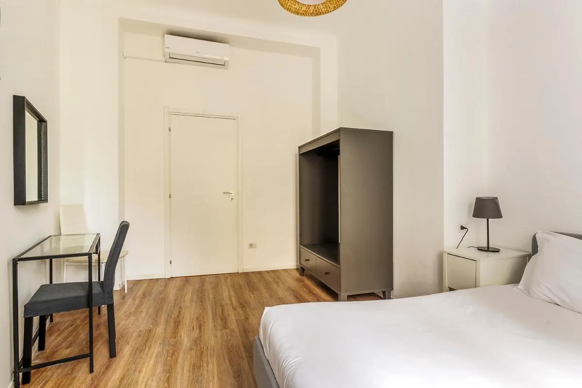 Luxury 4 Bedrooms Apartments Close To Duomo Milano